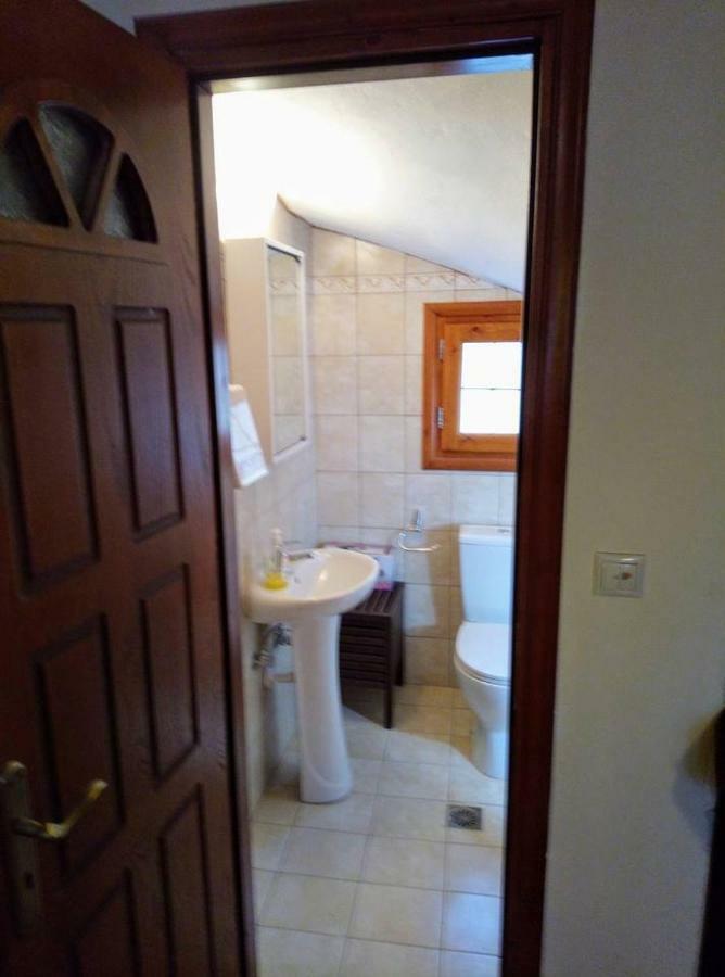 Villa Silvia Ágios Matthaíos Exterior foto